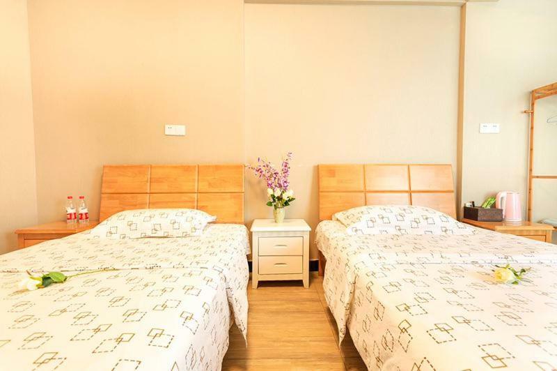 Huanlesong Youth Hostel Vuhan Dış mekan fotoğraf