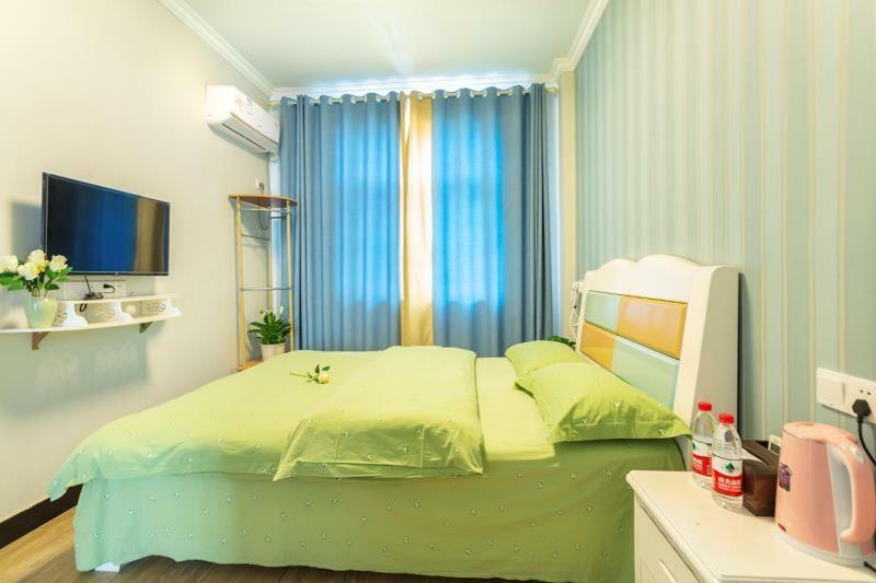 Huanlesong Youth Hostel Vuhan Dış mekan fotoğraf