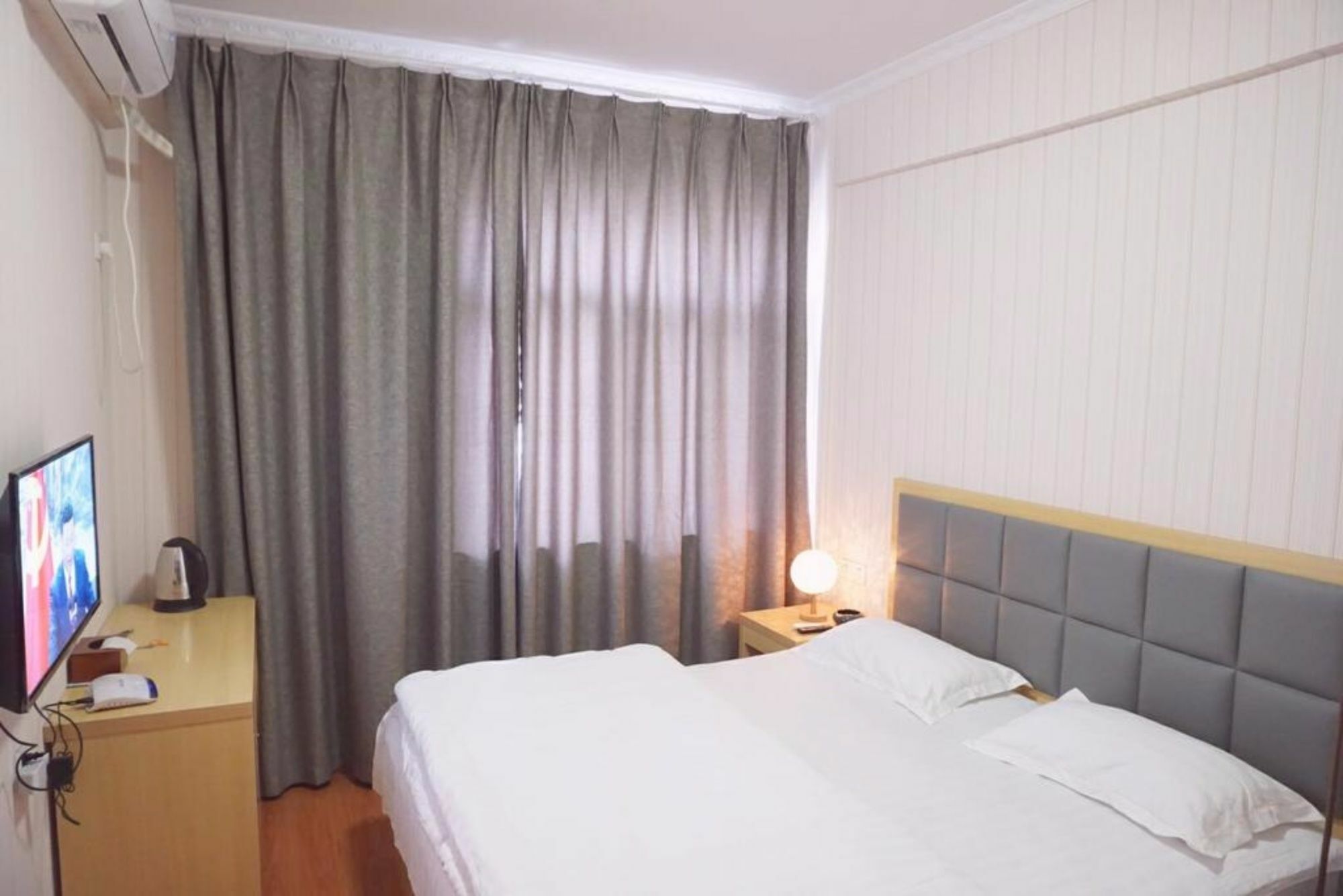 Huanlesong Youth Hostel Vuhan Dış mekan fotoğraf